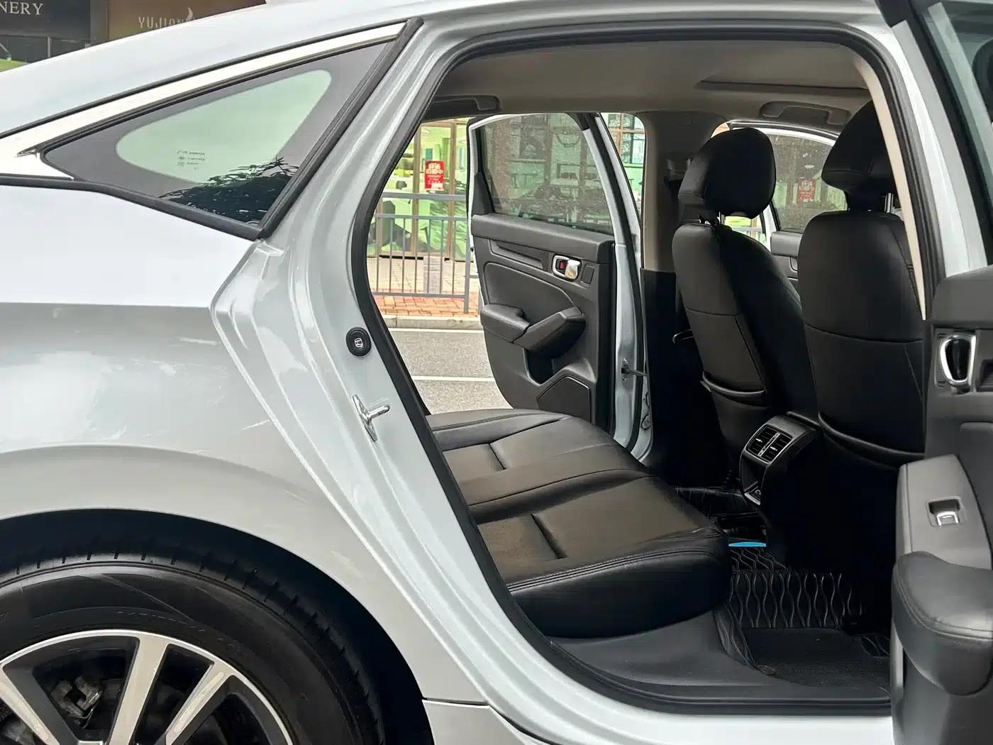 Stylish 2023 240TURBO CVT Tech Edition — миниатюра 11