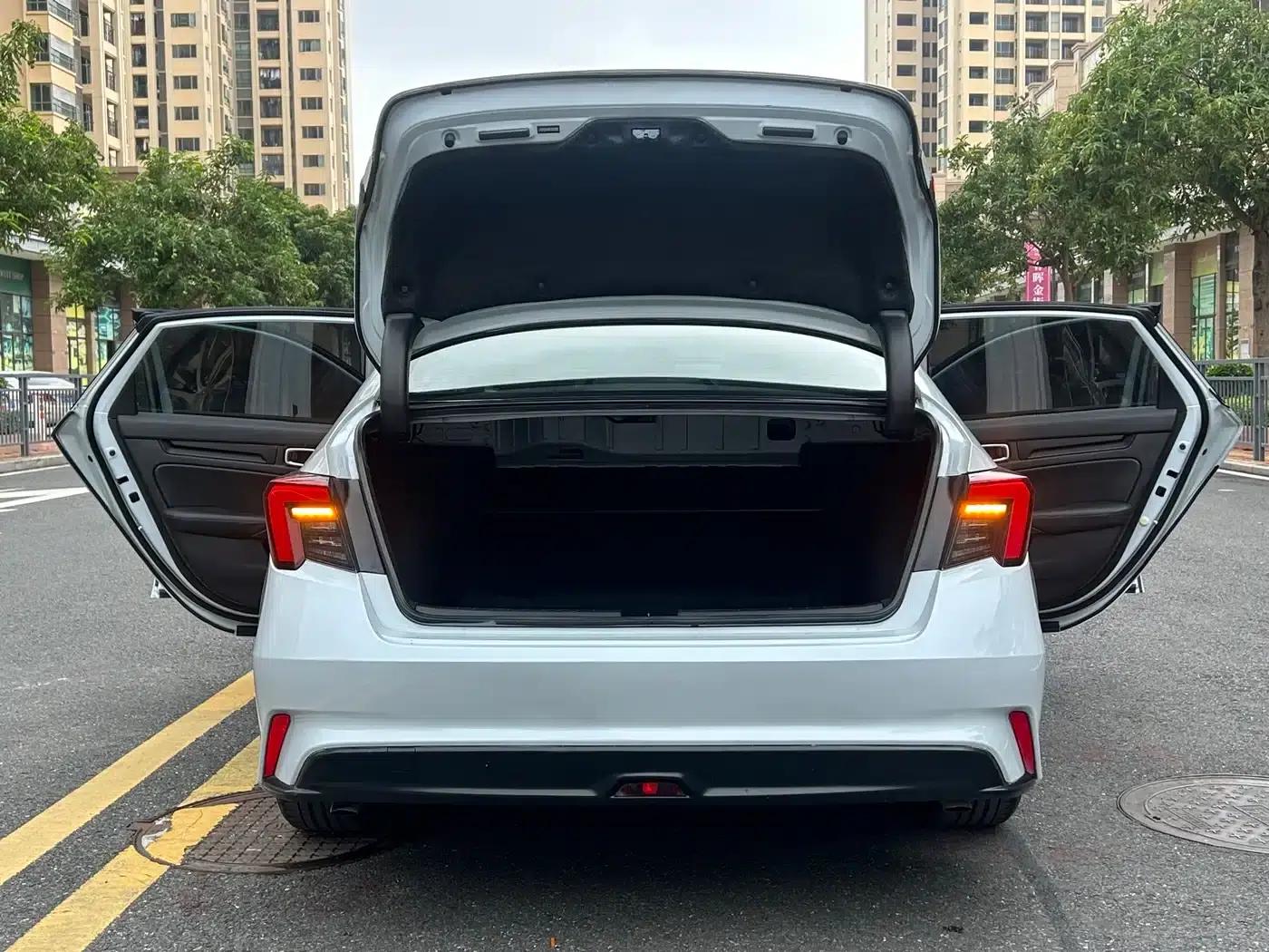 Stylish 2023 240TURBO CVT Tech Edition — миниатюра 34