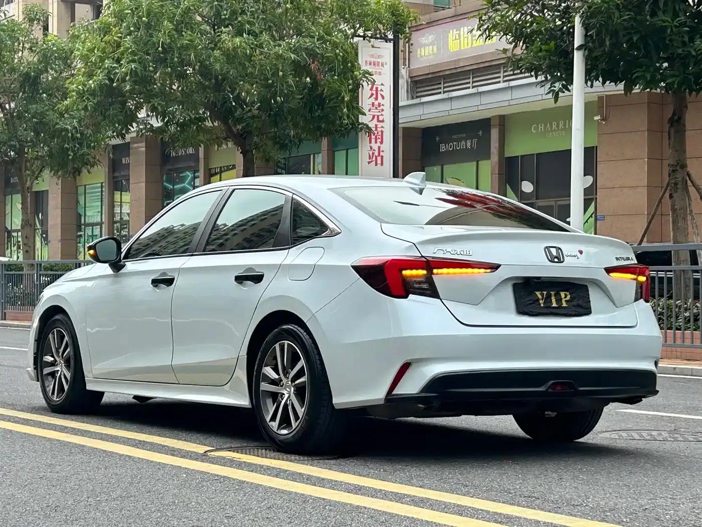 Stylish 2023 240TURBO CVT Tech Edition — миниатюра 6