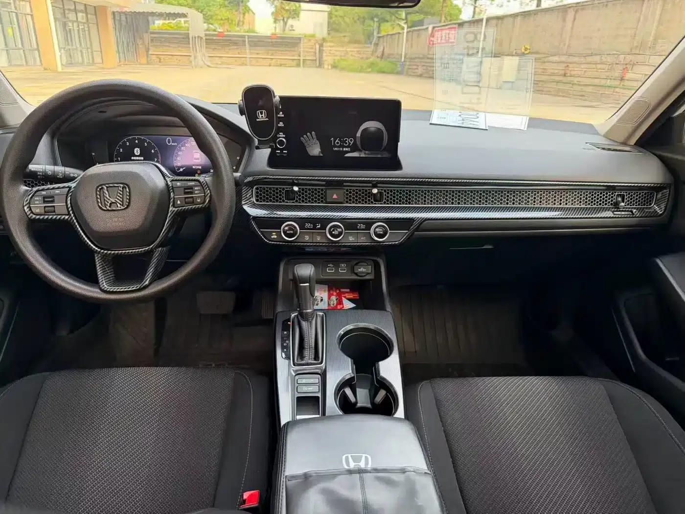 Stylish 2023 240TURBO CVT Leading Edition — миниатюра 6