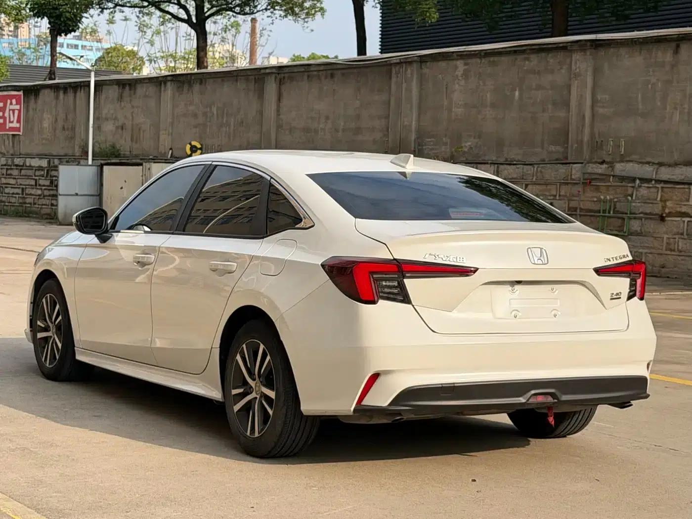Stylish 2023 240TURBO CVT Leading Edition — миниатюра 9