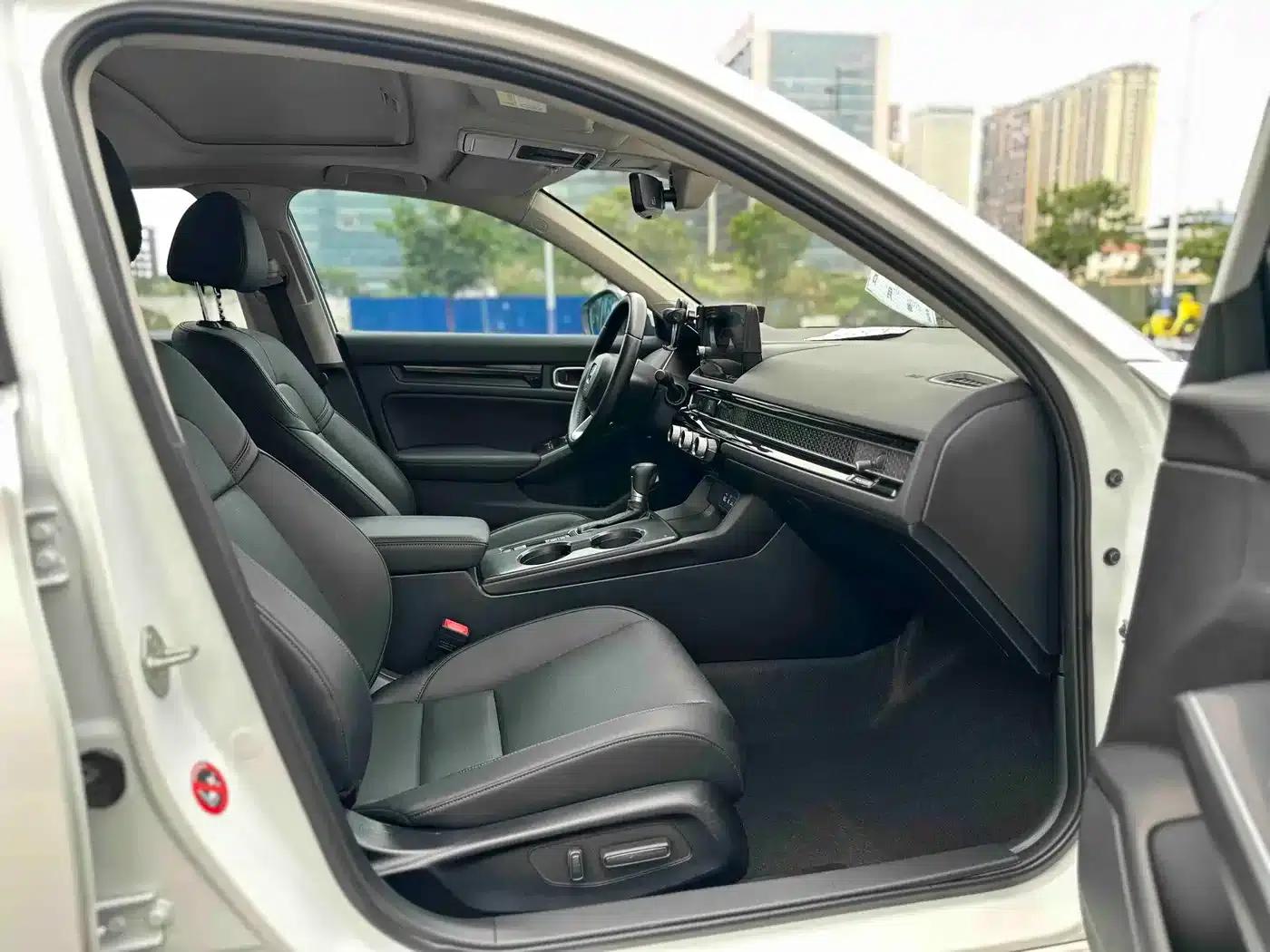 Stylish 2023 240TURBO CVT Smart Edition — миниатюра 4