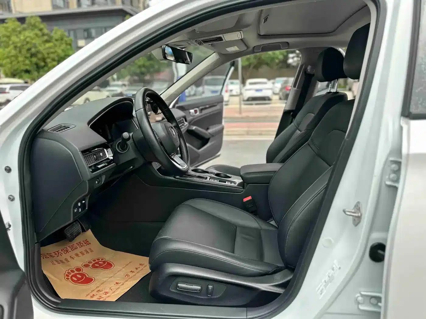Stylish 2023 240TURBO CVT Smart Edition — миниатюра 6