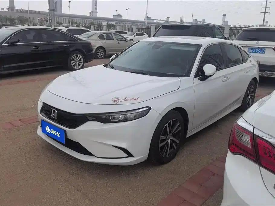 Stylish 2023 240TURBO CVT Tech Edition — миниатюра 1