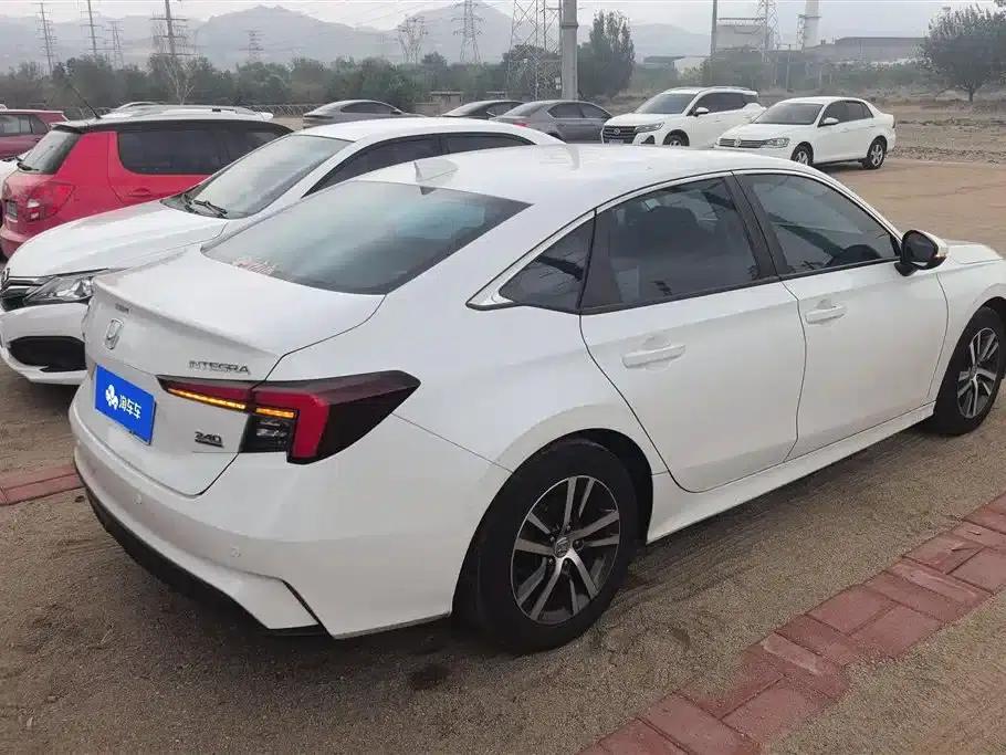 Stylish 2023 240TURBO CVT Tech Edition — миниатюра 3