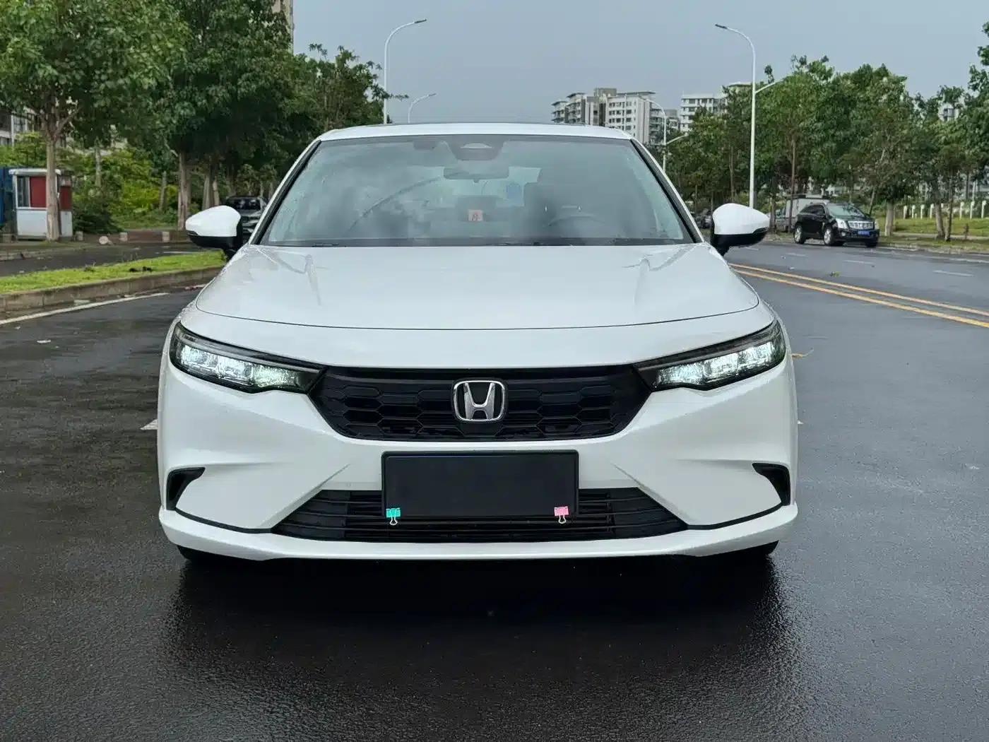 Stylish 2023 240TURBO CVT Leading Edition — миниатюра 2