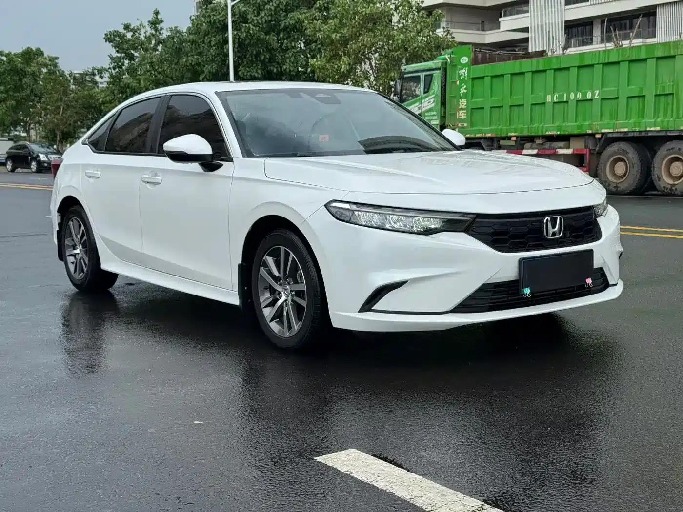 Stylish 2023 240TURBO CVT Leading Edition — миниатюра 3