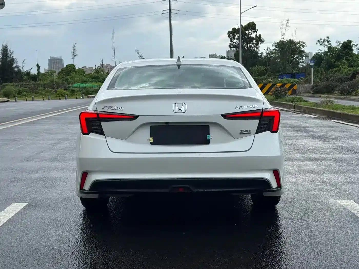 Stylish 2023 240TURBO CVT Leading Edition — миниатюра 5