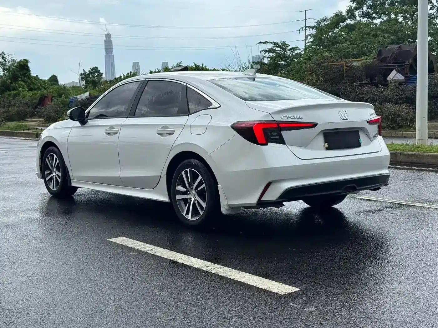 Stylish 2023 240TURBO CVT Leading Edition — миниатюра 6