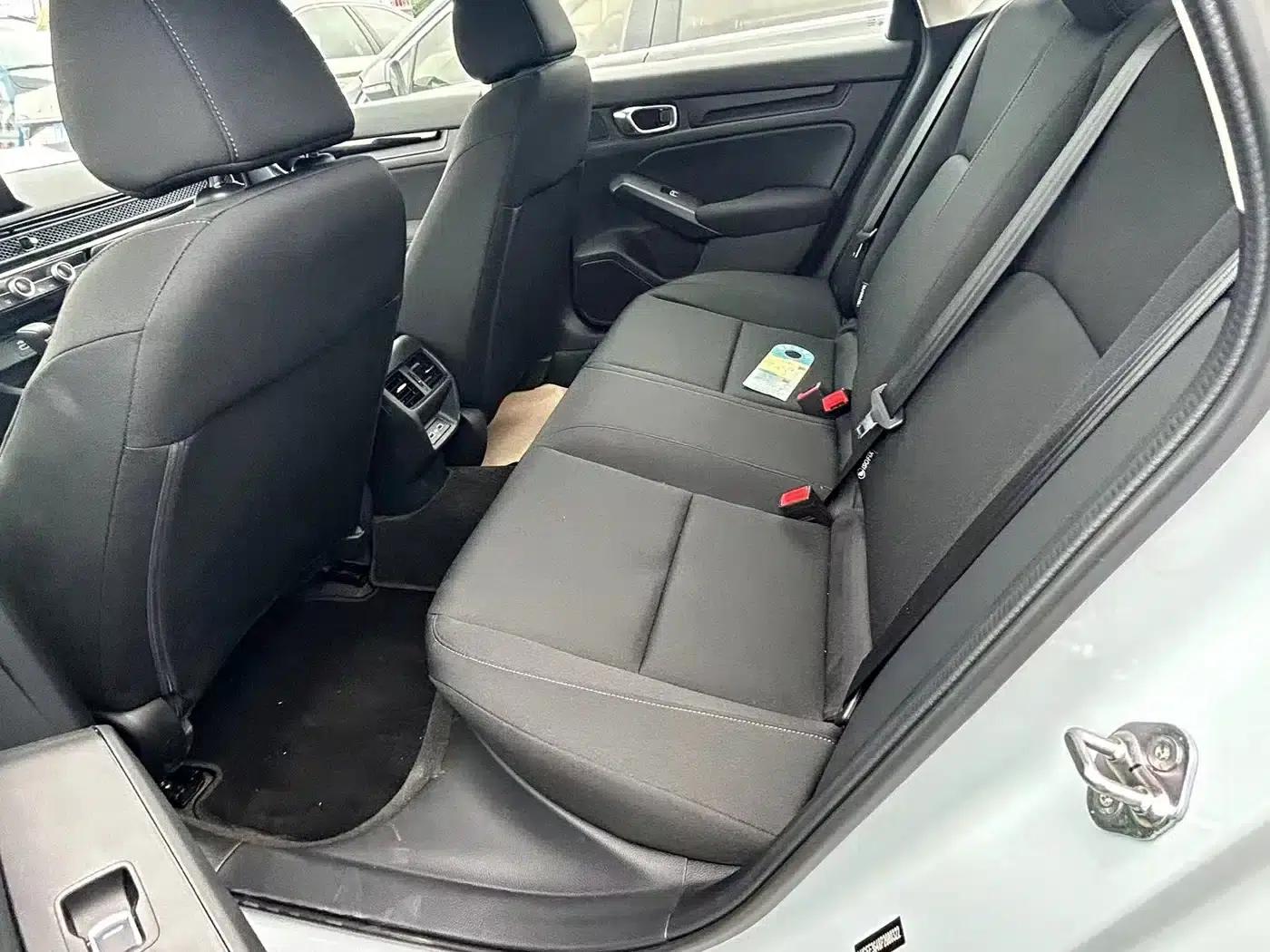 Stylish 2023 2.0L e:HEV Premium Edition — миниатюра 11