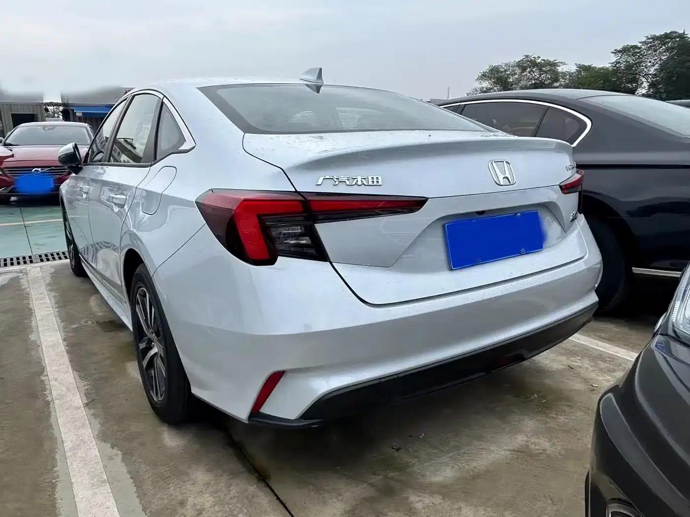 Stylish 2023 2.0L e:HEV Premium Edition — миниатюра 5