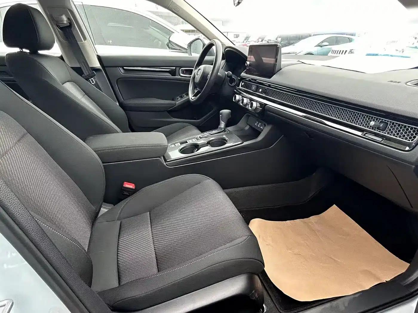 Stylish 2023 2.0L e:HEV Premium Edition — миниатюра 10