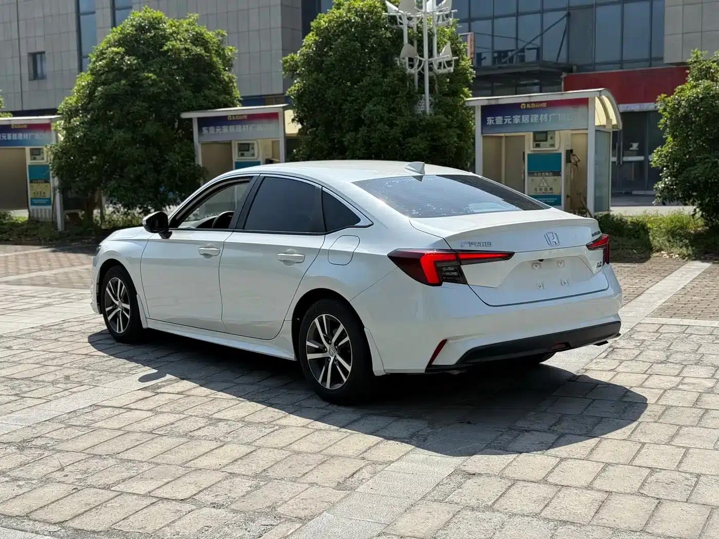 Stylish 2023 240TURBO CVT Tech Edition — миниатюра 5