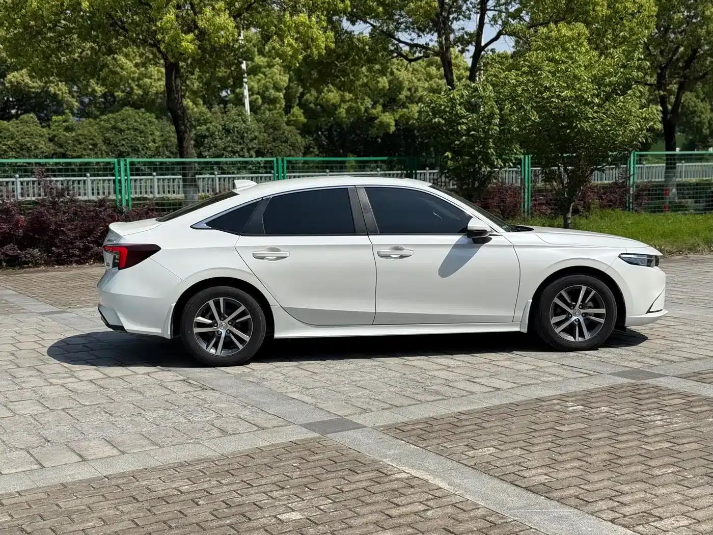 Stylish 2023 240TURBO CVT Tech Edition — миниатюра 8
