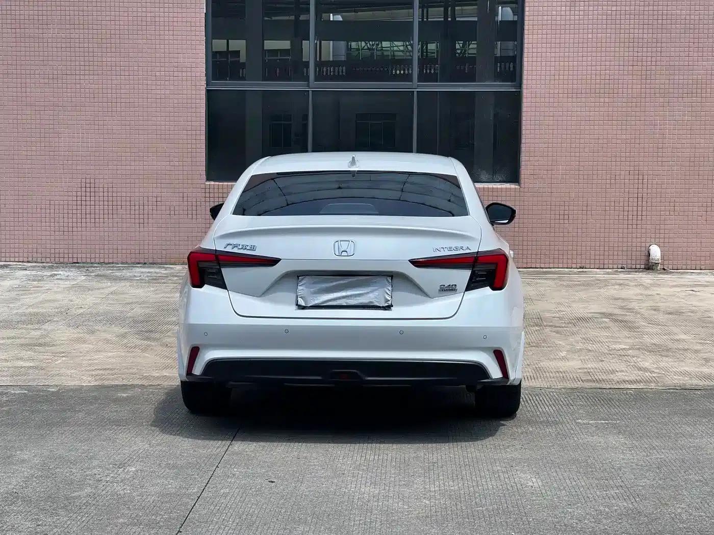 Stylish 2023 240TURBO Manual Exclusive Edition — миниатюра 7