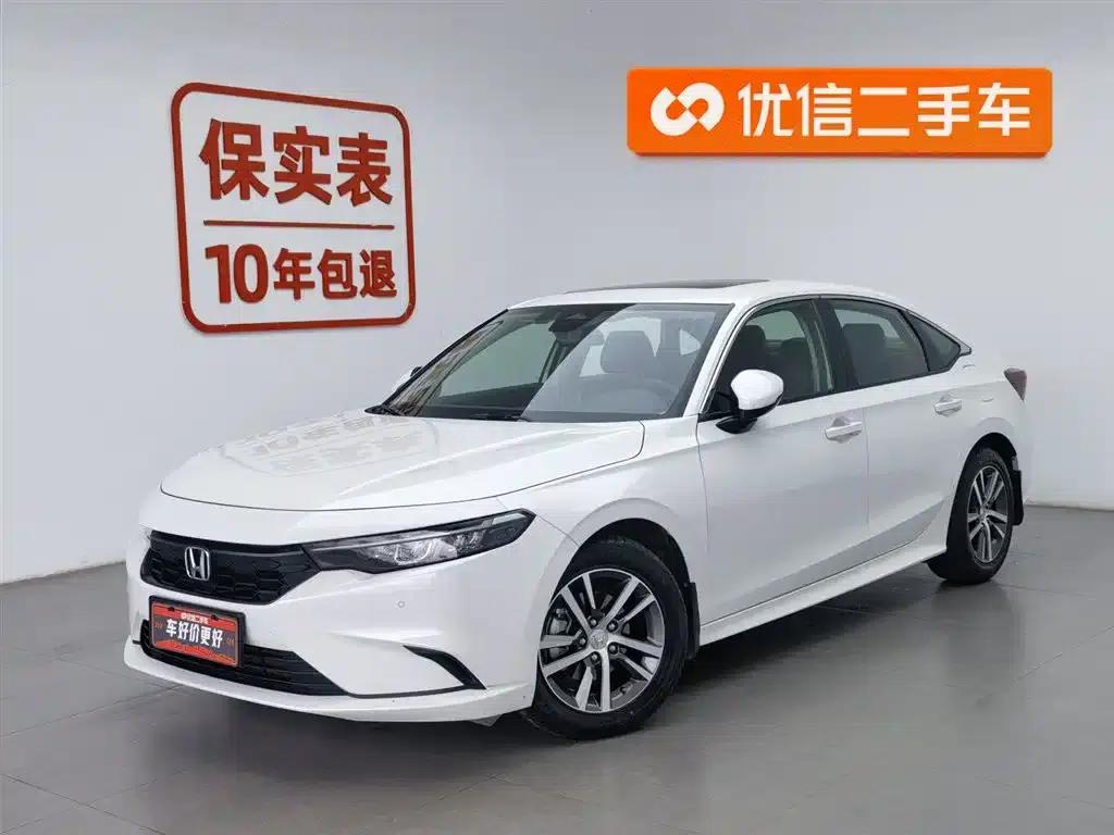 Stylish 2023 240TURBO CVT Leading Edition — миниатюра 1