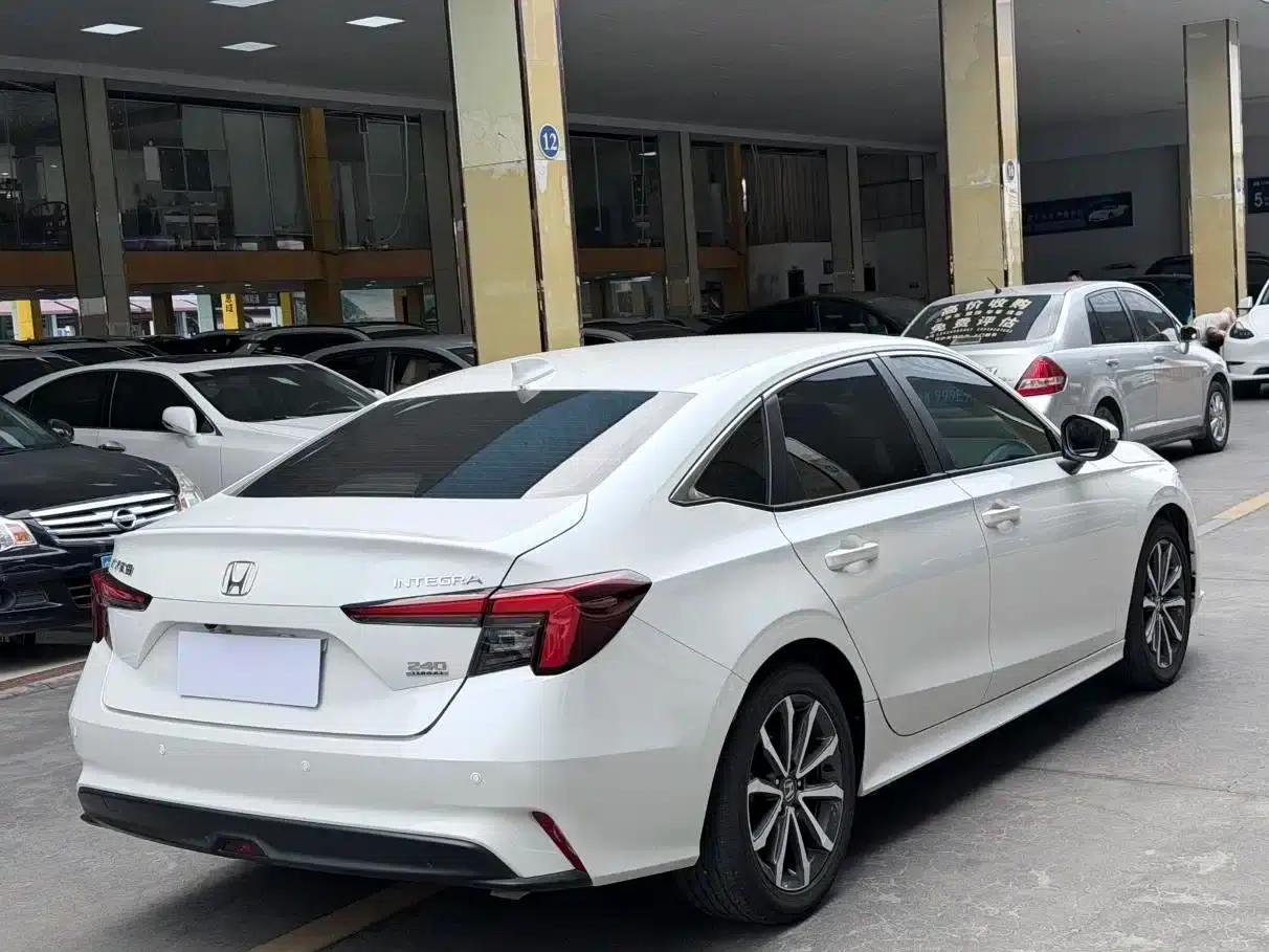 Stylish 2023 240TURBO CVT Deluxe Edition — миниатюра 12