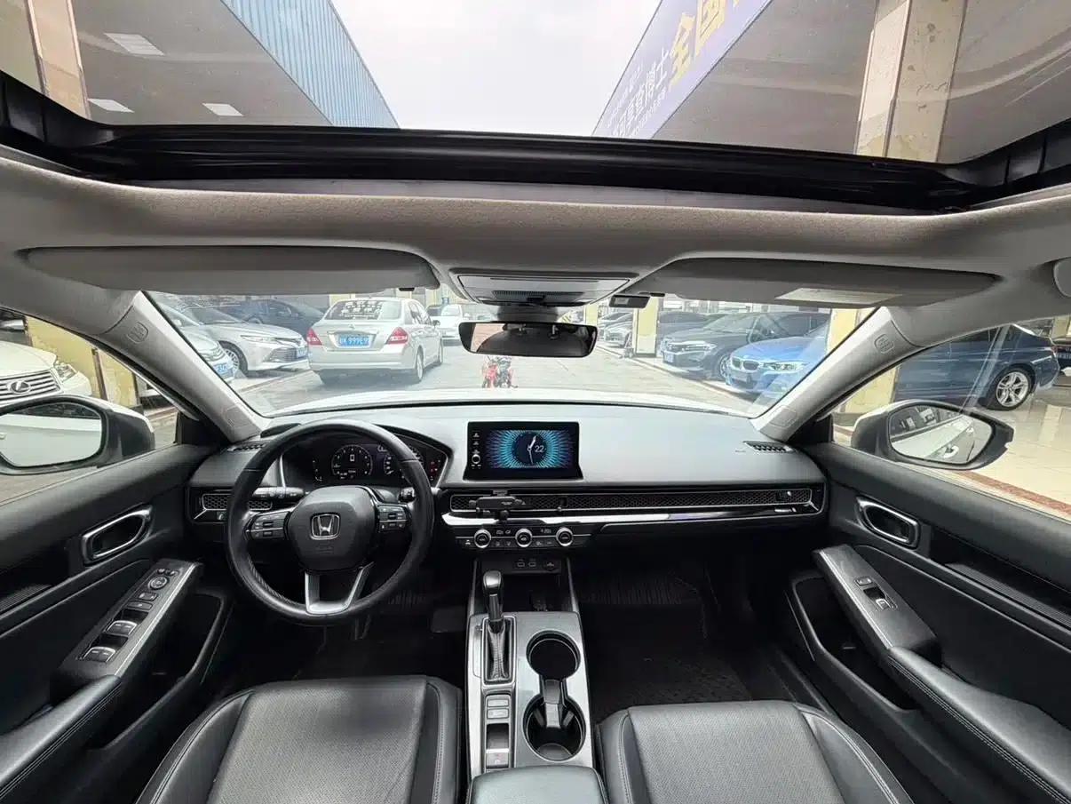 Stylish 2023 240TURBO CVT Deluxe Edition — миниатюра 4