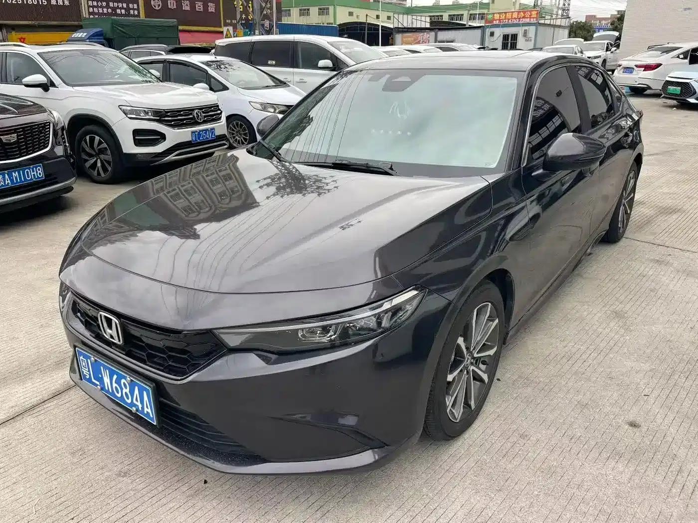 Stylish 2022 240TURBO CVT Deluxe Edition — миниатюра 1