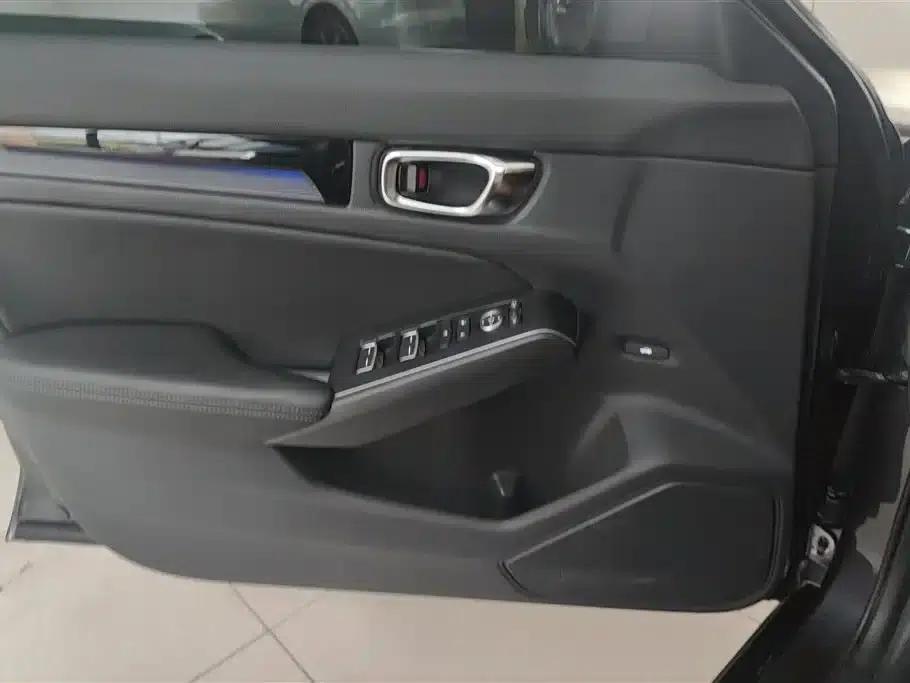 Stylish 2023 240TURBO CVT Deluxe Edition — миниатюра 7
