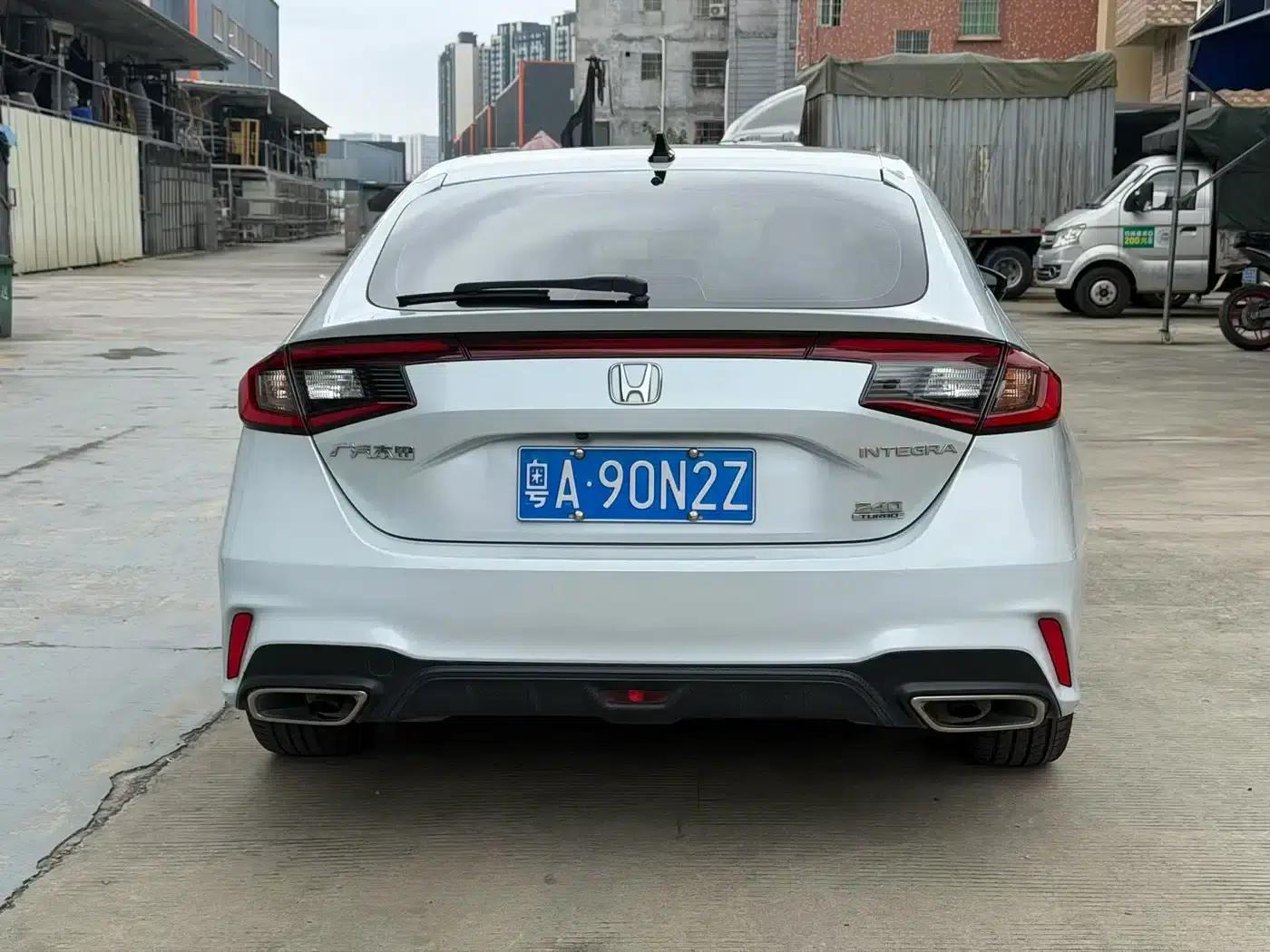 Stylish 2023 HATCHBACK 240TURBO CVT Phantom Night Luxury Edition — миниатюра 8