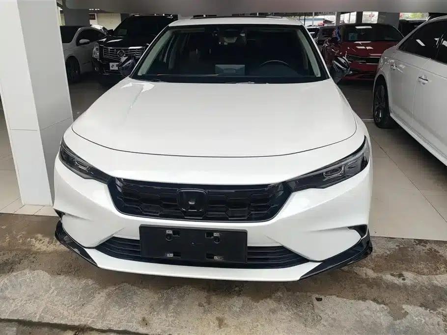 Stylish 2023 240TURBO CVT Smart Edition — миниатюра 2