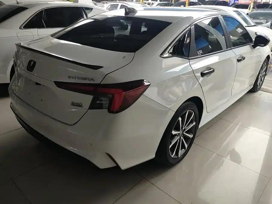 Stylish 2023 240TURBO CVT Smart Edition — миниатюра 3