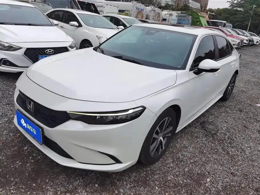 Stylish 2022 240TURBO CVT Tech Edition — миниатюра 1