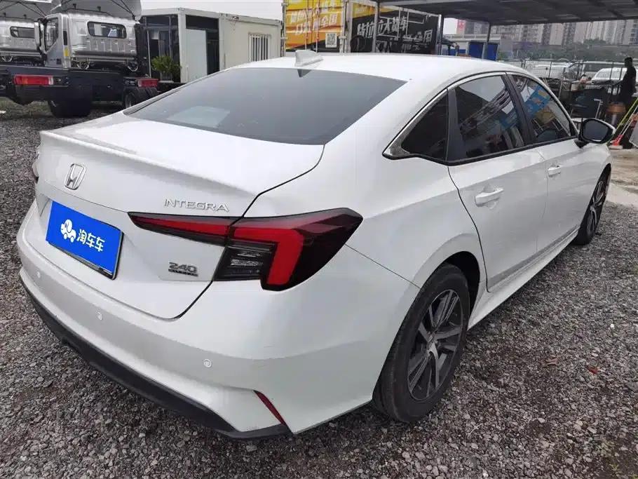 Stylish 2022 240TURBO CVT Tech Edition — миниатюра 3
