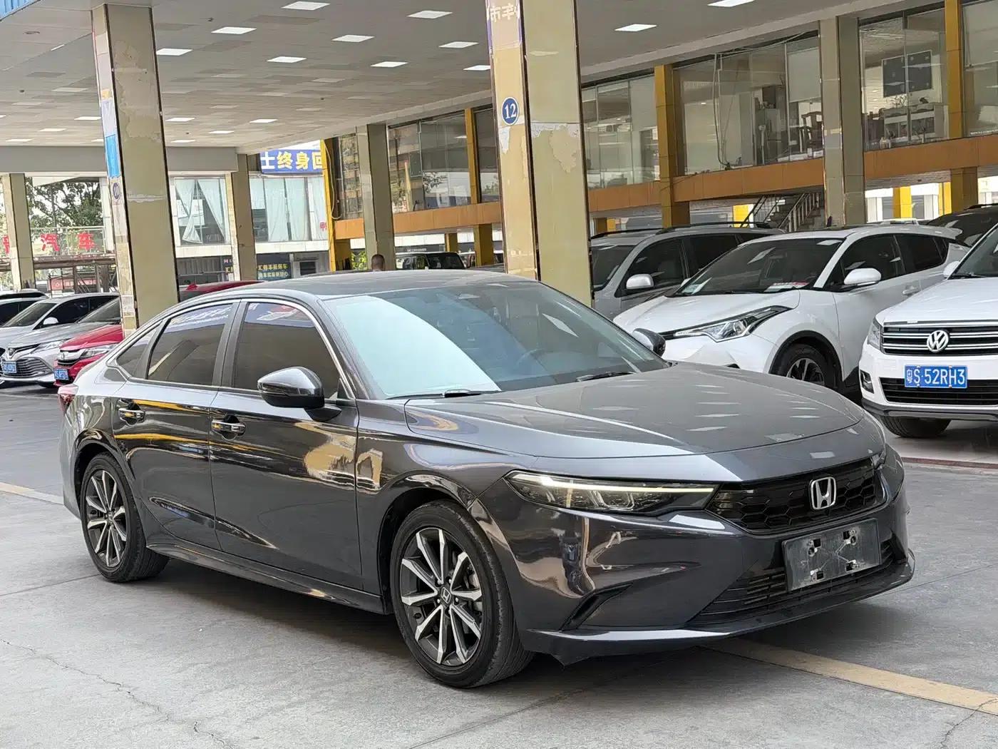 Stylish 2023 240TURBO CVT Deluxe Edition — миниатюра 3