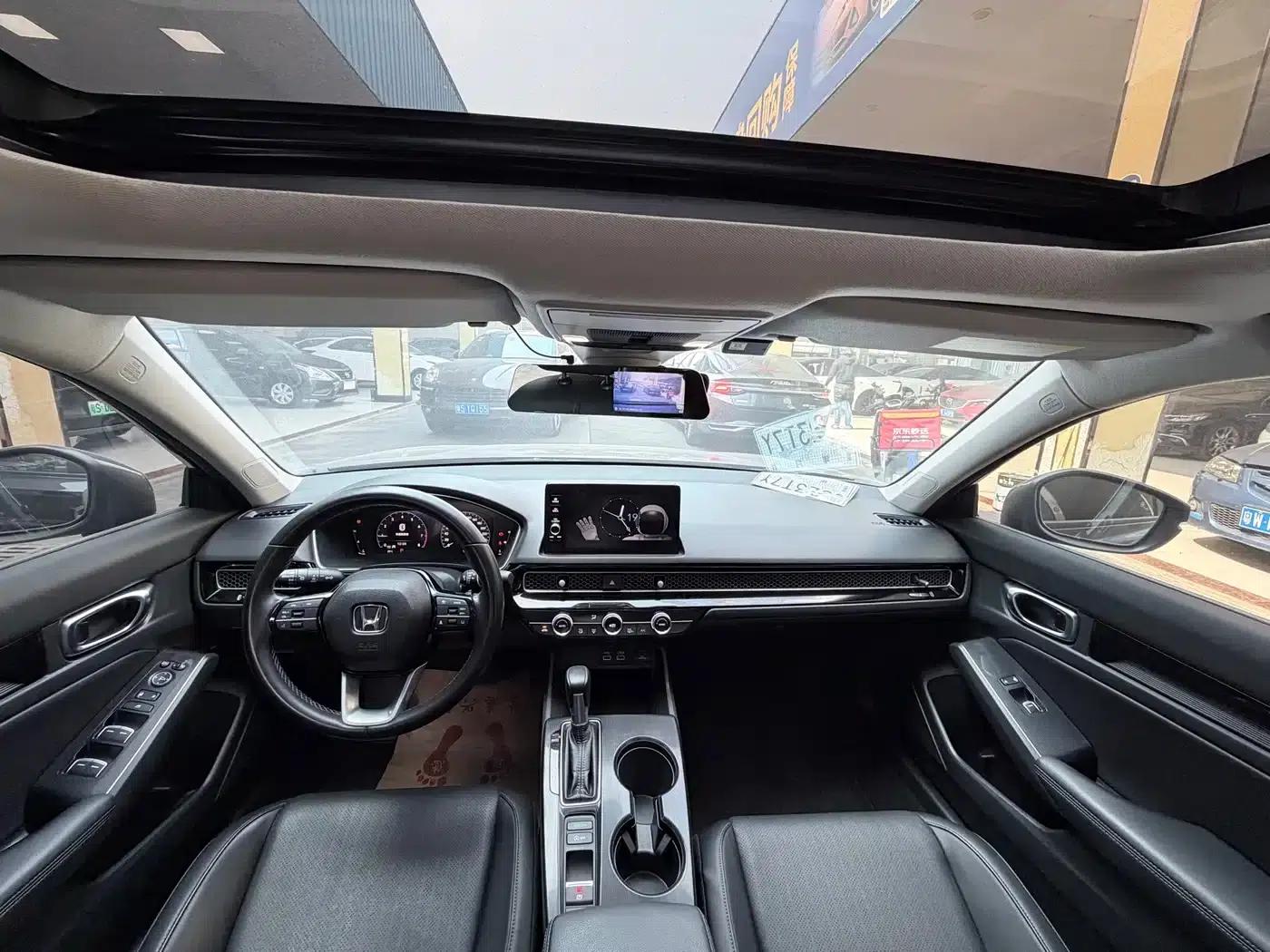 Stylish 2023 240TURBO CVT Deluxe Edition — миниатюра 4