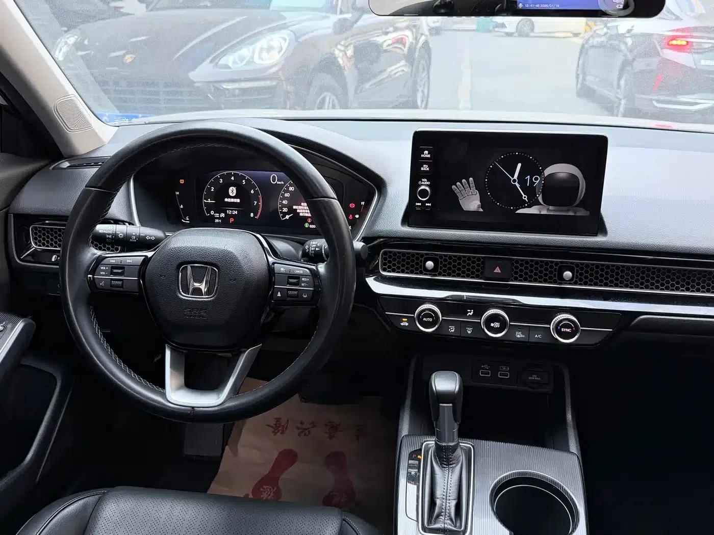 Stylish 2023 240TURBO CVT Deluxe Edition — миниатюра 6