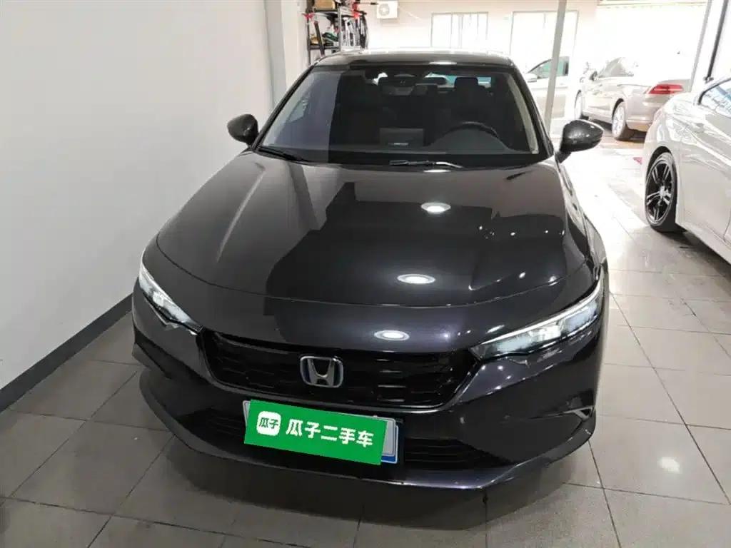 Stylish 2023 2.0L e:HEV Premium Edition — миниатюра 3