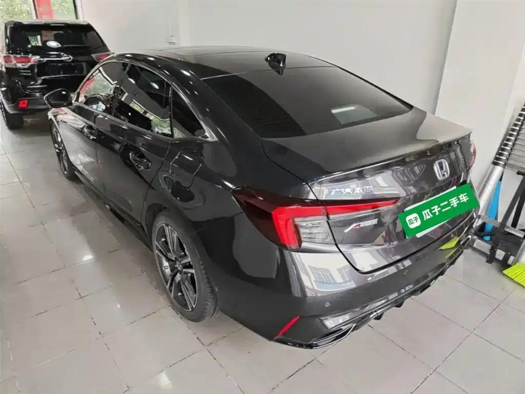 Stylish 2023 2.0L e:HEV Premium Edition — миниатюра 5