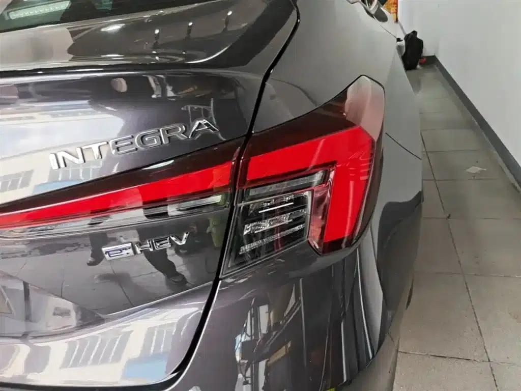 Stylish 2023 2.0L e:HEV Premium Edition — миниатюра 8
