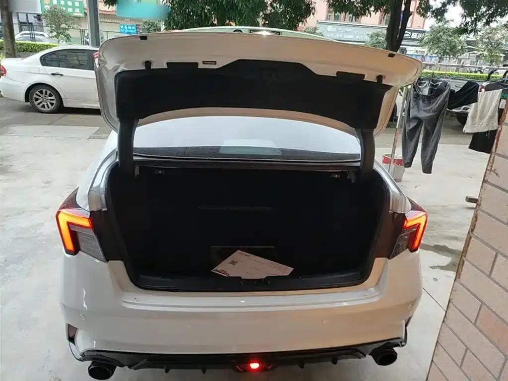 Stylish 2022 240TURBO CVT Phantom Night Luxury Edition — миниатюра 19