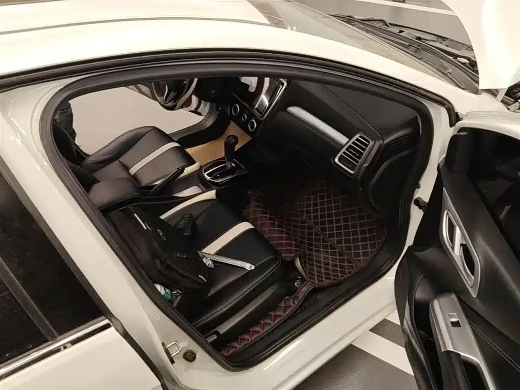 2017 Honda Crider 1.5L CVT Comfort Edition — миниатюра 11