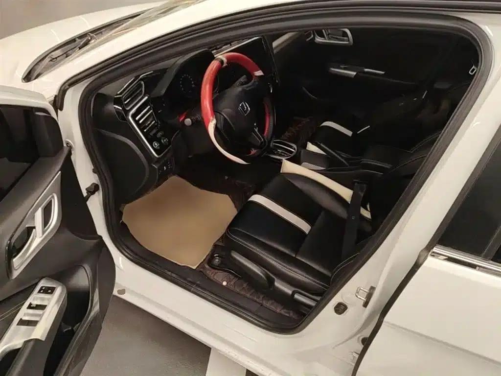 2017 Honda Crider 1.5L CVT Comfort Edition — миниатюра 23