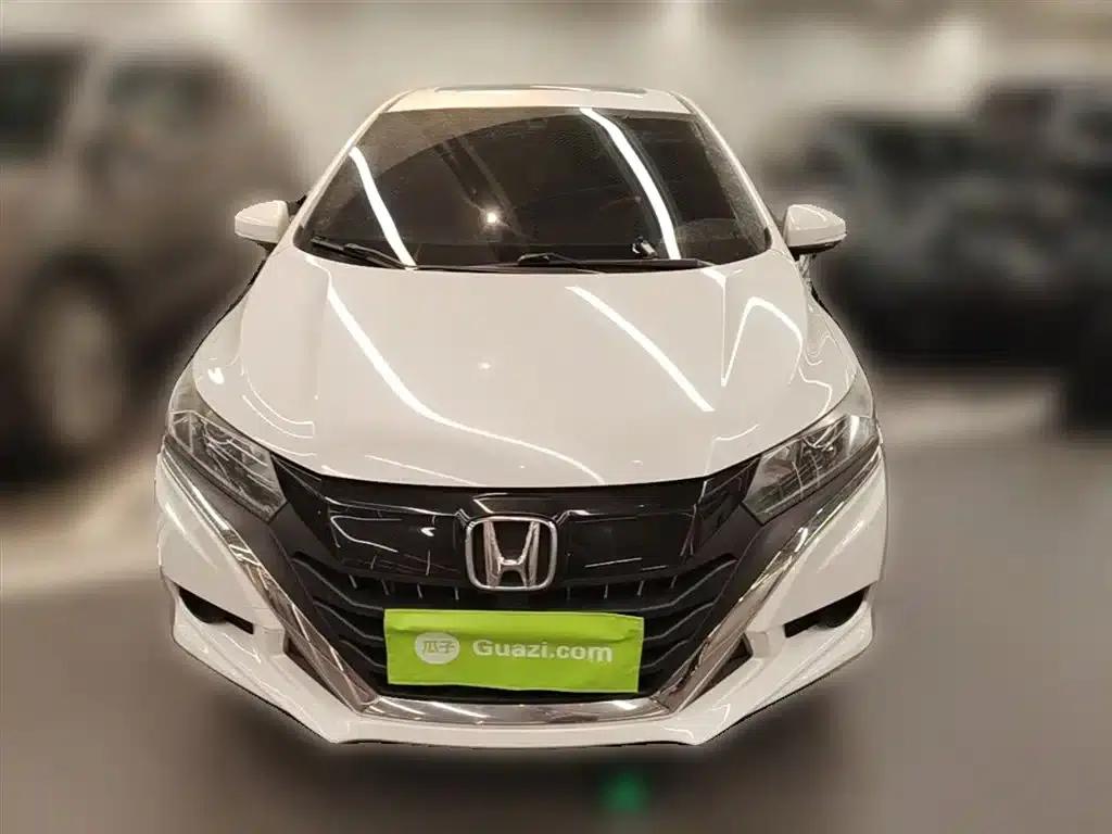 2017 Honda Crider 1.5L CVT Comfort Edition — миниатюра 5
