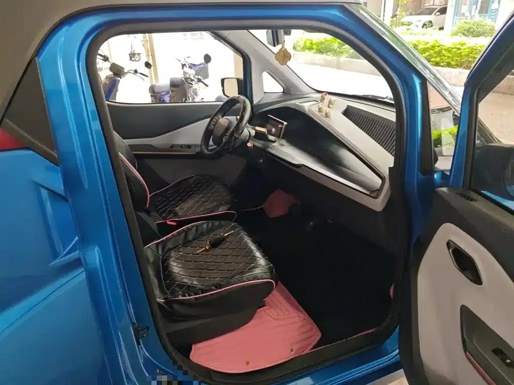 Baojun E200 2020 Model 305KM Smart Edition — миниатюра 22