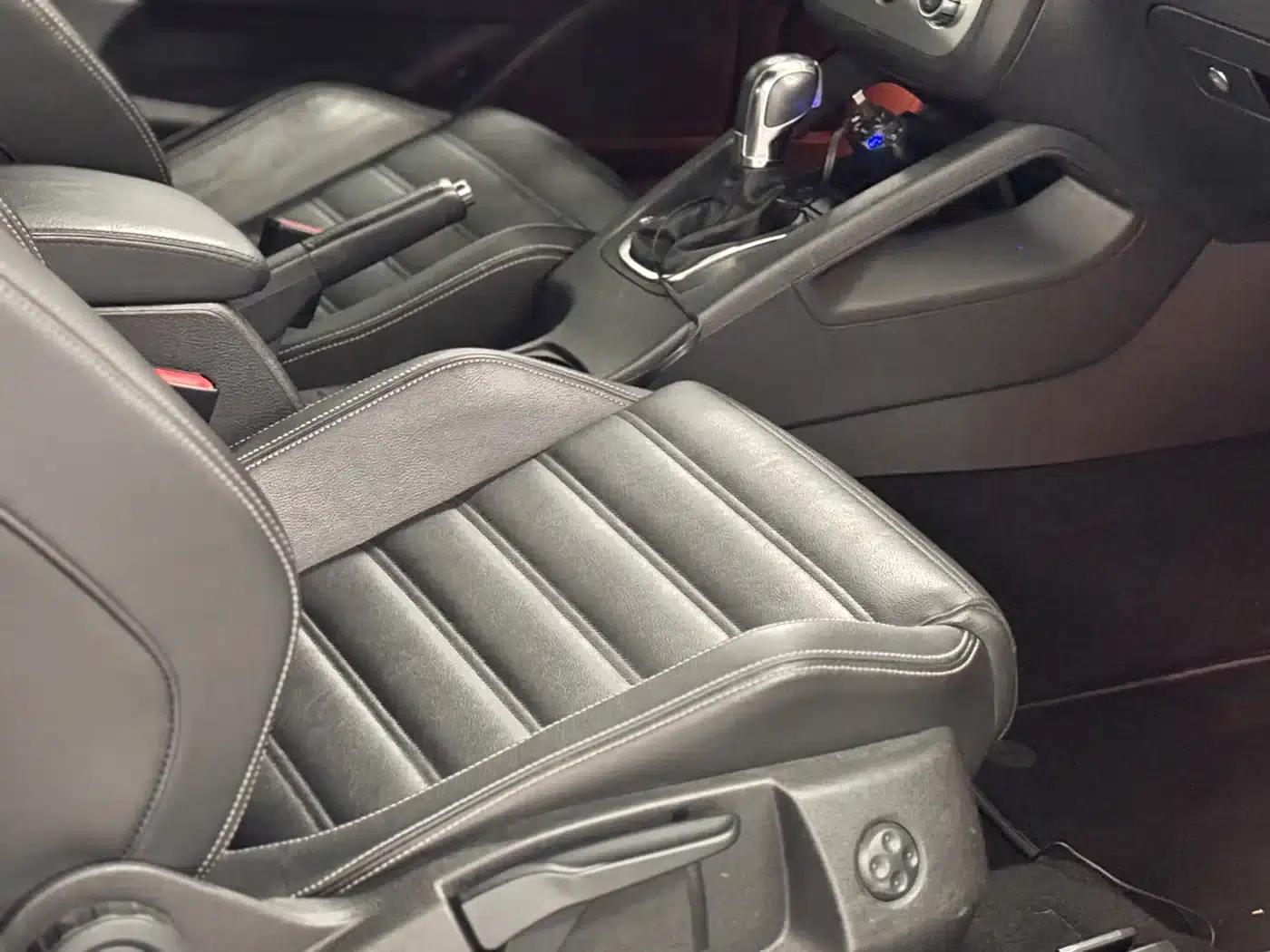 Scirocco 2011 2.0TSI R-Line — миниатюра 7