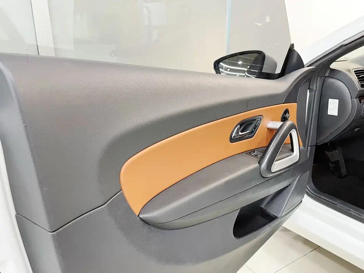 Scirocco 2015 2.0TSI Luxury Edition — миниатюра 13