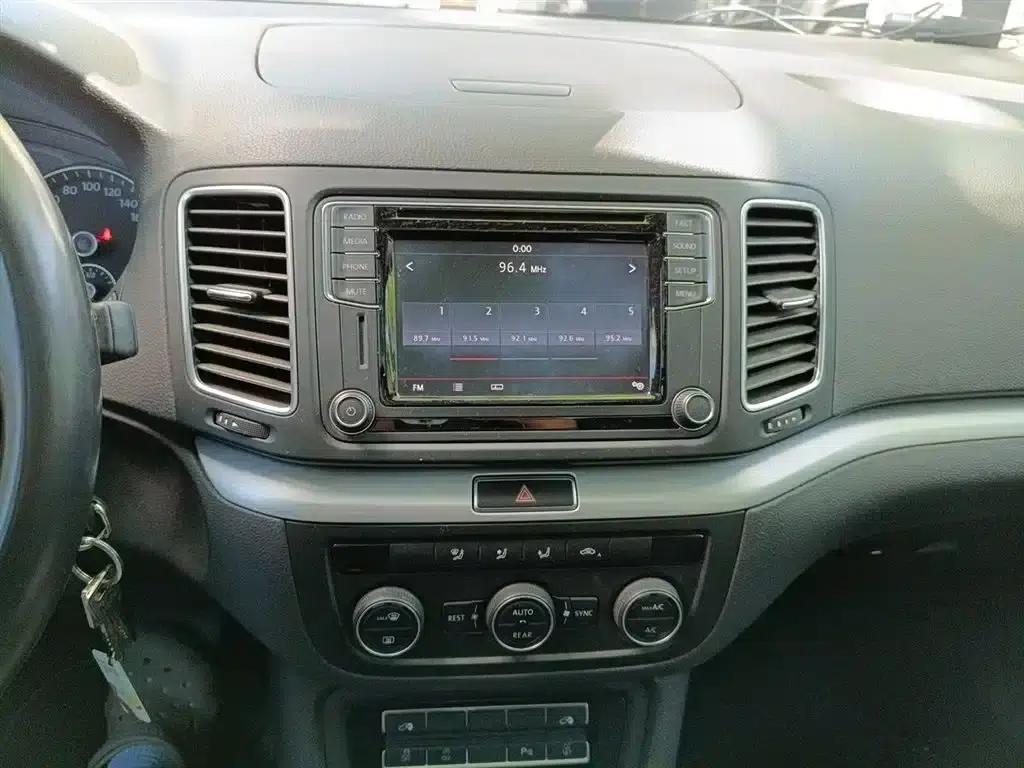 2016 Sharan 380TSI Comfort 7-seater — миниатюра 6