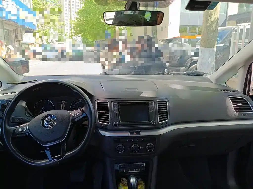2016 Sharan 380TSI Comfort 7-seater — миниатюра 9