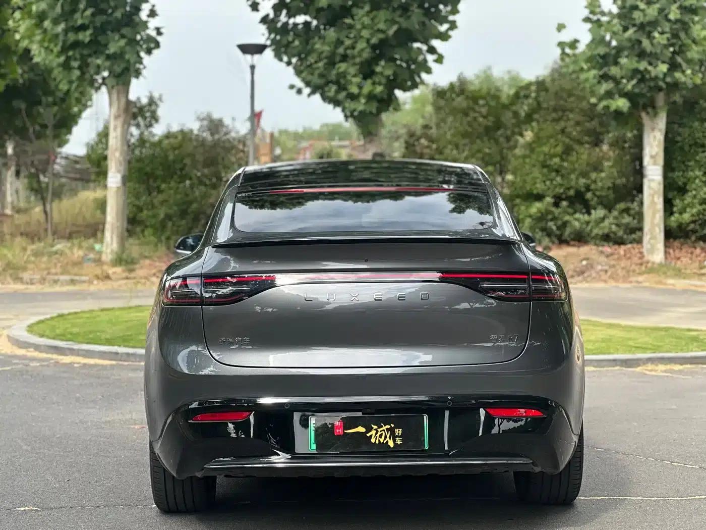 Zhijie R7 2024 Pure Electric 802km Max — миниатюра 14