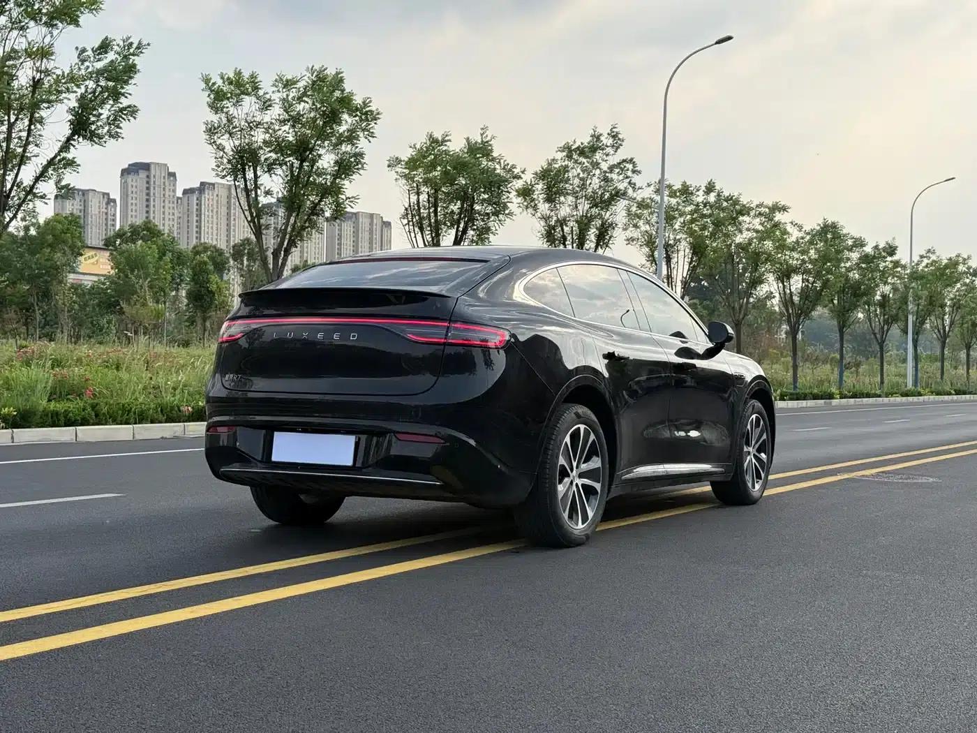 Zhijie R7 2024 Pure Electric 802km Max — миниатюра 7