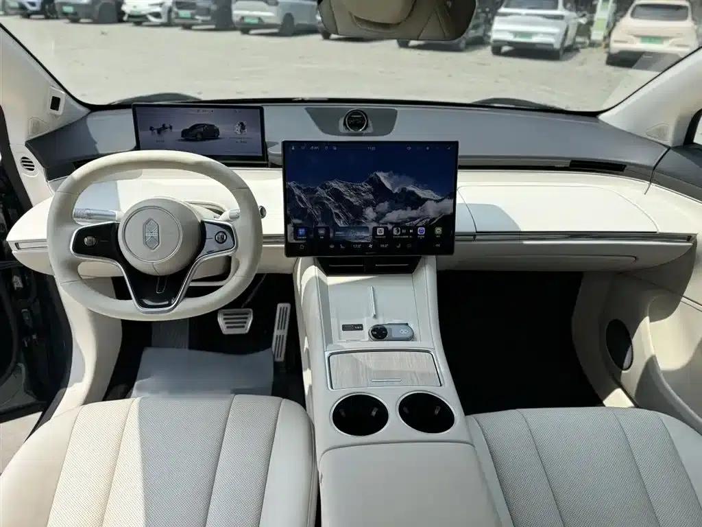 Zhijie R7 2026 Model with Extended Range Max (192-line LiDAR) — миниатюра 16