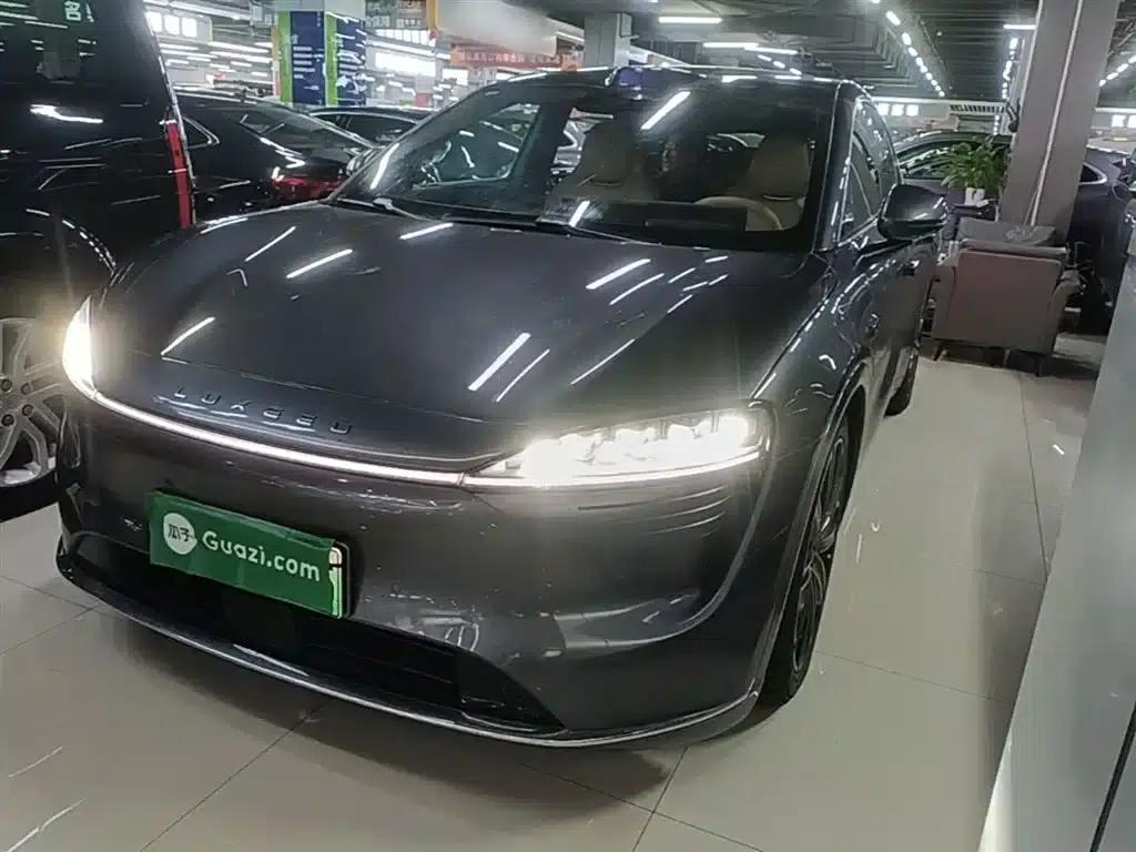 Zhijie R7 2025 Model, Extended Range 331km Ultra — миниатюра 2