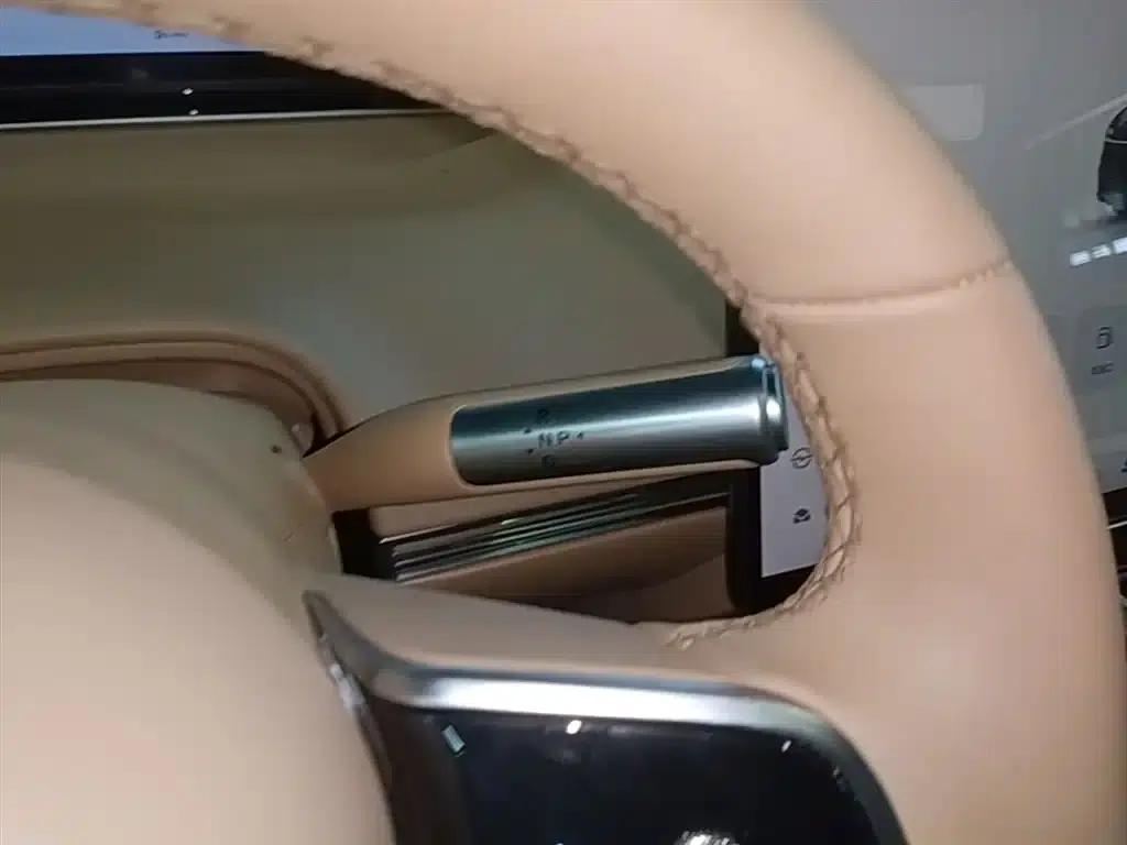 Zhijie R7 2025 Model, Extended Range 331km Ultra — миниатюра 14