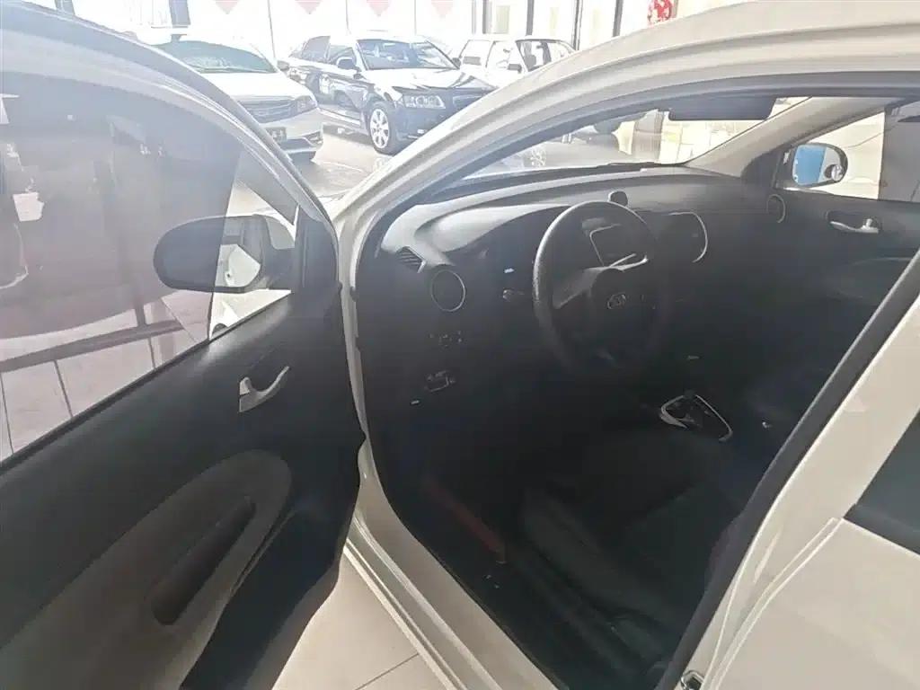 2020 Kia K2 Facelift 1.4L Automatic Comfort Sunroof Edition — миниатюра 16